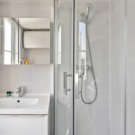 Excellent 2br Near Opera Garnier By Guestready Апартаменты Париж